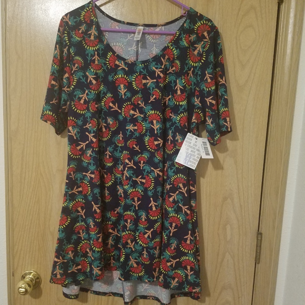 NWT LuLaRoe Perfect T XL